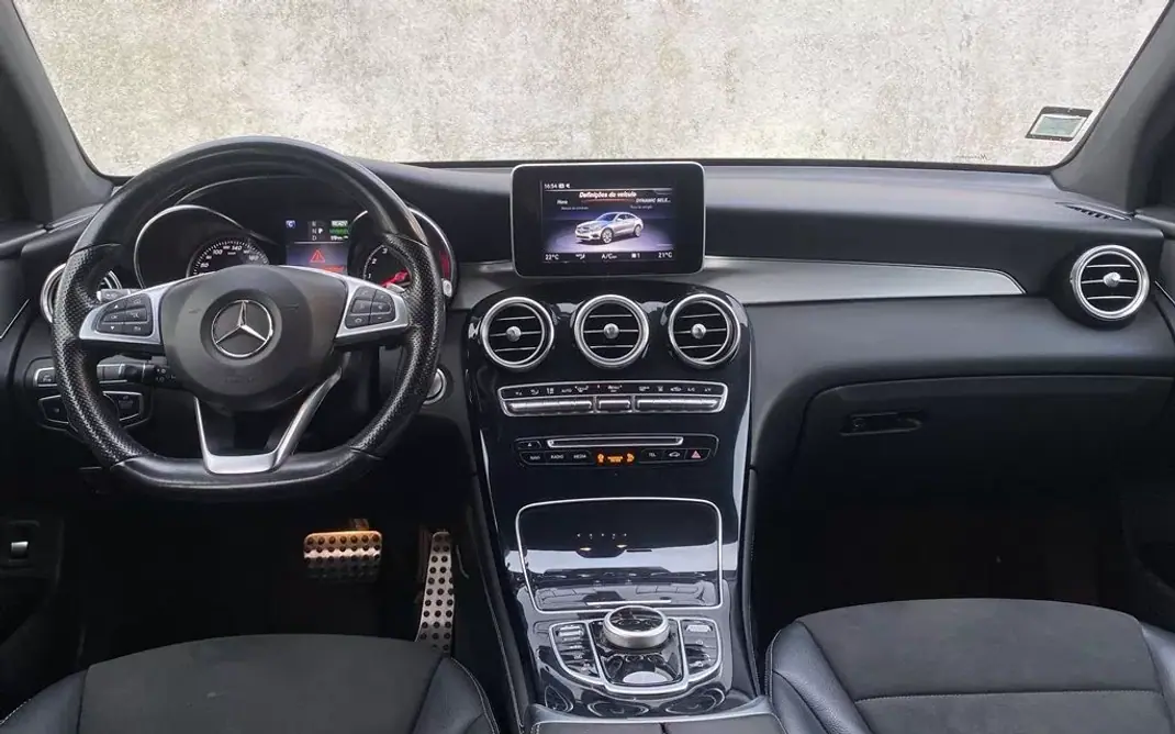 Mercedes-Benz GLC 350 2018 - 45900 EUR, 88510 km - AUTO.MOTO.pt - 88510km - foto 12 de 17
