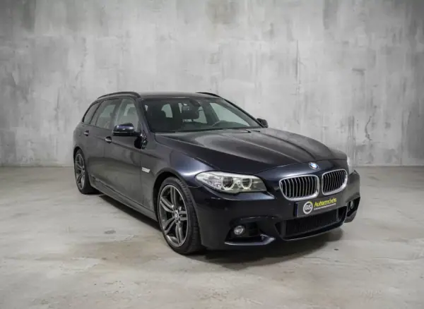 BMW 520 2015 - 13990 EUR, 350000 km - AUTO.MOTO.pt - 350000km - foto 4 de 12
