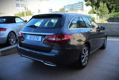 Mercedes-Benz C 200 2015 - 13990 EUR, 221500 km - 221500km - foto 41 de 44
