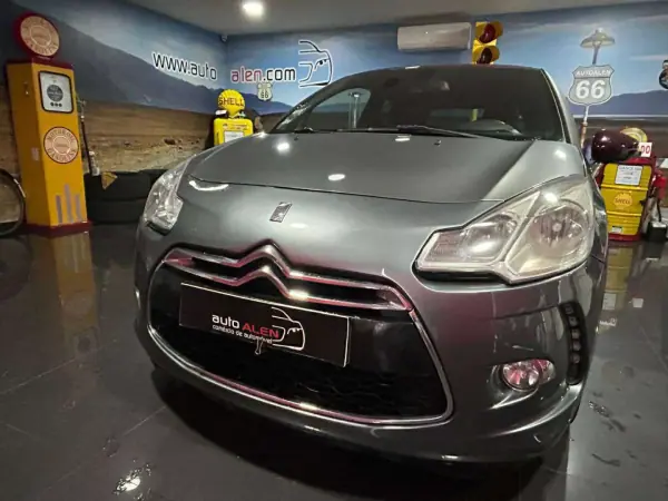 Citroën DS3 2010 - 7000 EUR, 287000 km - AUTO.MOTO.pt - 287000km - foto 7 de 13