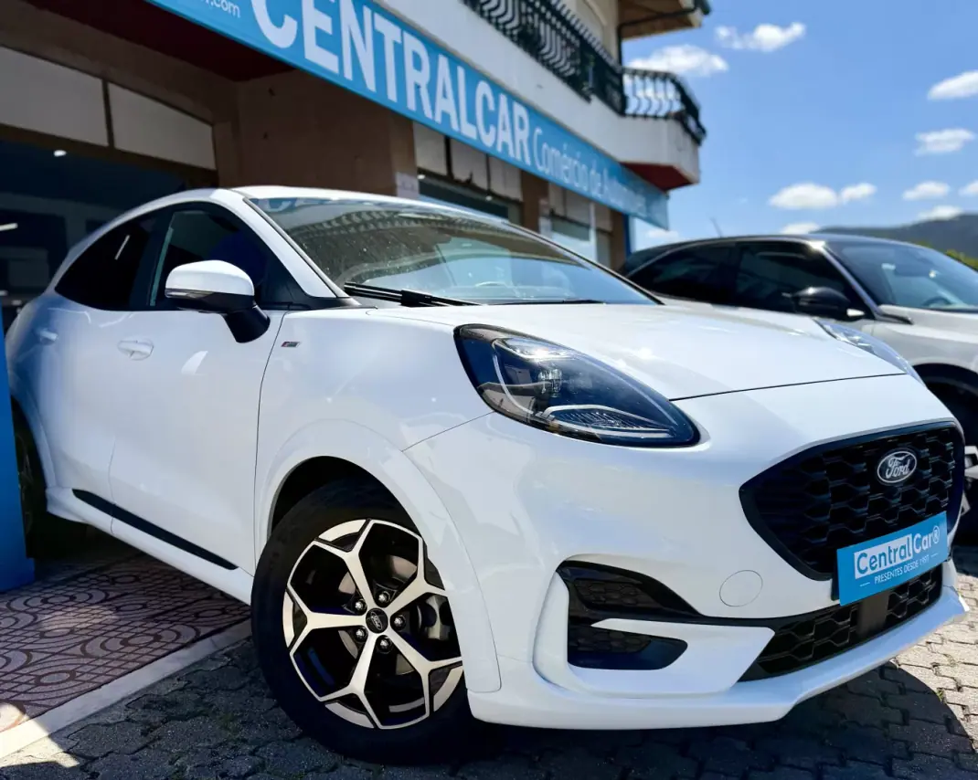 Ford Puma 2024 - 20950 EUR, 37000 km - AUTO.MOTO.pt - 37000km - foto 1 de 24