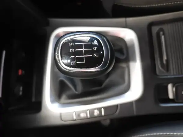 Kia XCeed 2022 - 17500 EUR, 68000 km - AUTO.MOTO.pt - 68000km - foto 34 de 37