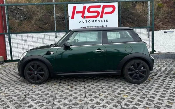 MINI 3 Portas 2012 — photo 3 of 11