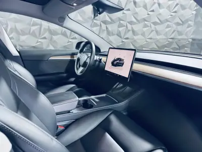 Tesla Model 3 2022 - 32990 EUR, 70718 km - AUTO.MOTO.pt - 70718km - foto 21 de 33
