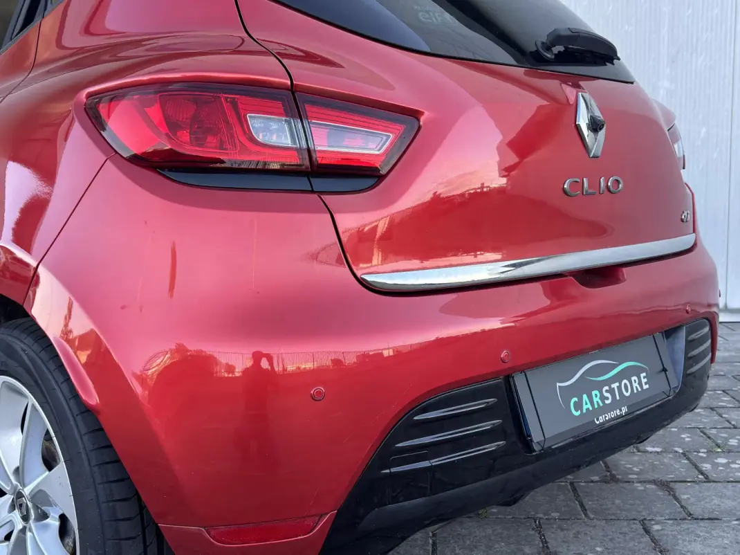 Renault Clio 2017 - 10500 EUR, 129000 km - 129000km - foto 4 de 39