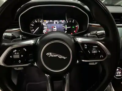 Jaguar XF Sportbrake 2021 - 37990 EUR, 119000 km - AUTO.MOTO.pt - 119000km - foto 21 de 23