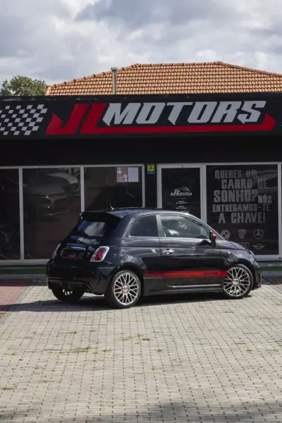 Fiat 500C 2012 - 12900 EUR, 136580 km - 136580km - foto 38 de 48