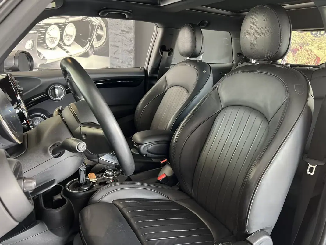 MINI Electric 2020 - 18800 EUR, 54497 km - AUTO.MOTO.pt - 54497km - foto 7 de 25