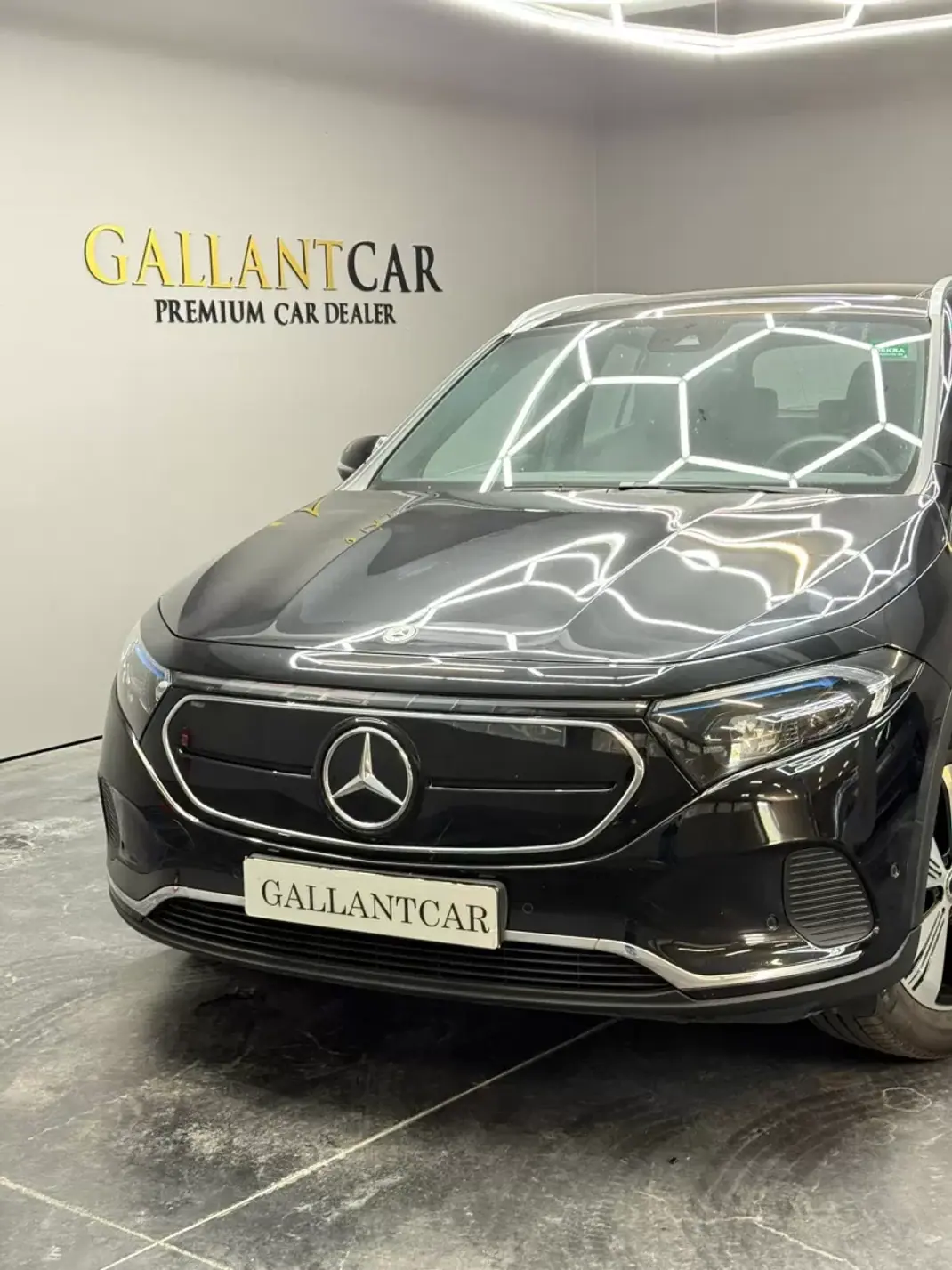 Mercedes-Benz EQA 2021 - 31250 EUR, 49100 km - AUTO.MOTO.pt - 49100km - foto 2 de 13