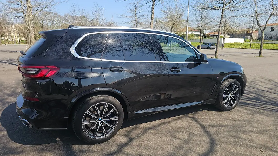 BMW X5 2019 - 39950 EUR, 115000 km - AUTO.MOTO.pt - 115000km - foto 7 de 18