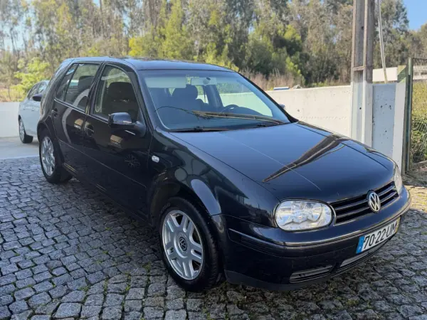 Volkswagen Golf 2003 - 2999 EUR, 191121 km - AUTO.MOTO.pt - 191121km - foto 3 de 25