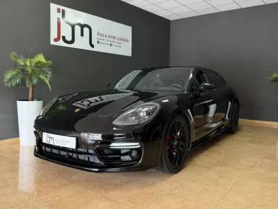 Porsche Panamera Sport Turismo 2020 - 148987km