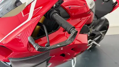 Ducati Panigale R 2020 - 32990 EUR, 8946 km - AUTO.MOTO.pt - 8946km - foto 18 de 18