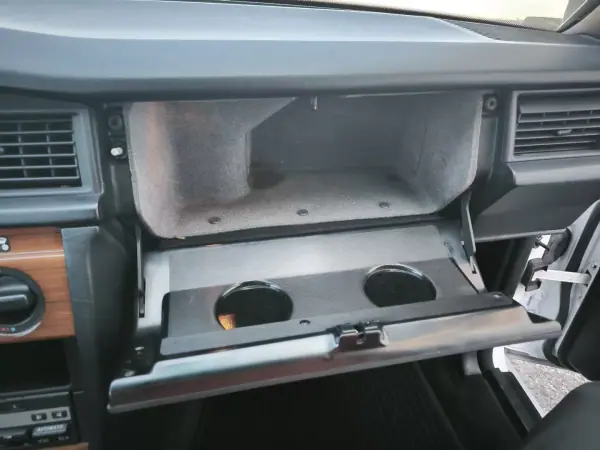 Mercedes-Benz 1993 - 9950 EUR, 89439 km - AUTO.MOTO.pt - 89439km - foto 49 de 60