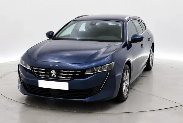 Peugeot 508 SW 2021 — foto 2 de 8