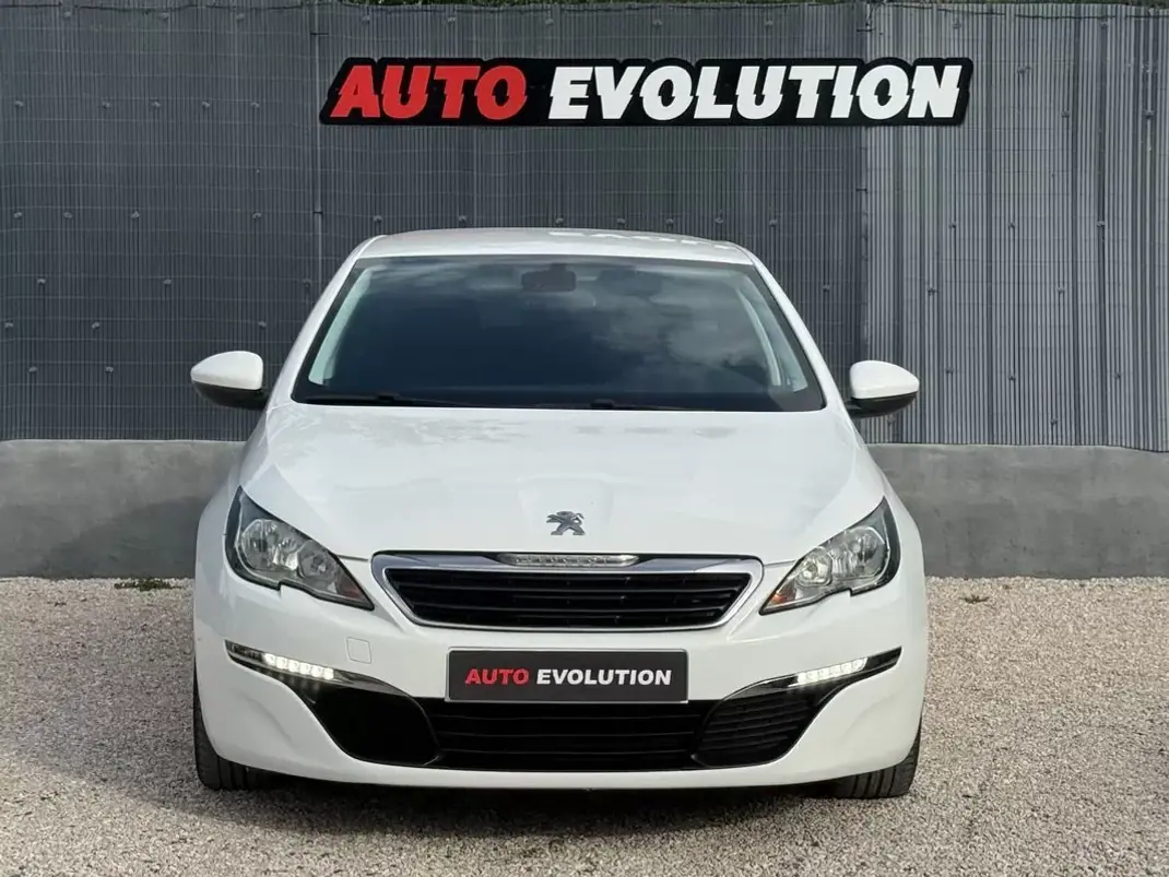 Peugeot 308 SW 2014 - 8950 EUR, 160000 km - AUTO.MOTO.pt - 160000km - foto 20 de 25