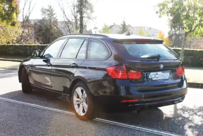 BMW 318 2013 - 14900 EUR, 154000 km - AUTO.MOTO.pt - 154000km - foto 10 de 35