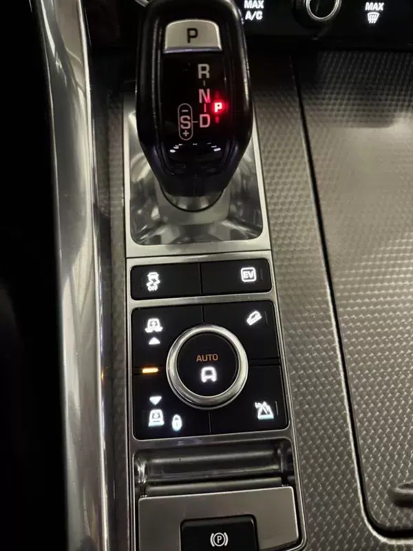 Land Rover Range Rover Sport 2019 - 44750 EUR, 110700 km - AUTO.MOTO.pt - 110700km - foto 40 de 60