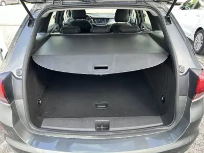 Opel Astra Sports Tourer 2019 - 12000 EUR, 101425 km - 101425km - foto 14 de 16