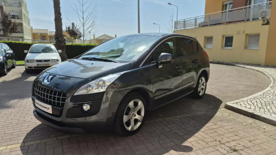 Peugeot 3008 2012 - 9480 EUR, 170000 km - AUTO.MOTO.pt - 170000km - foto 3 de 15