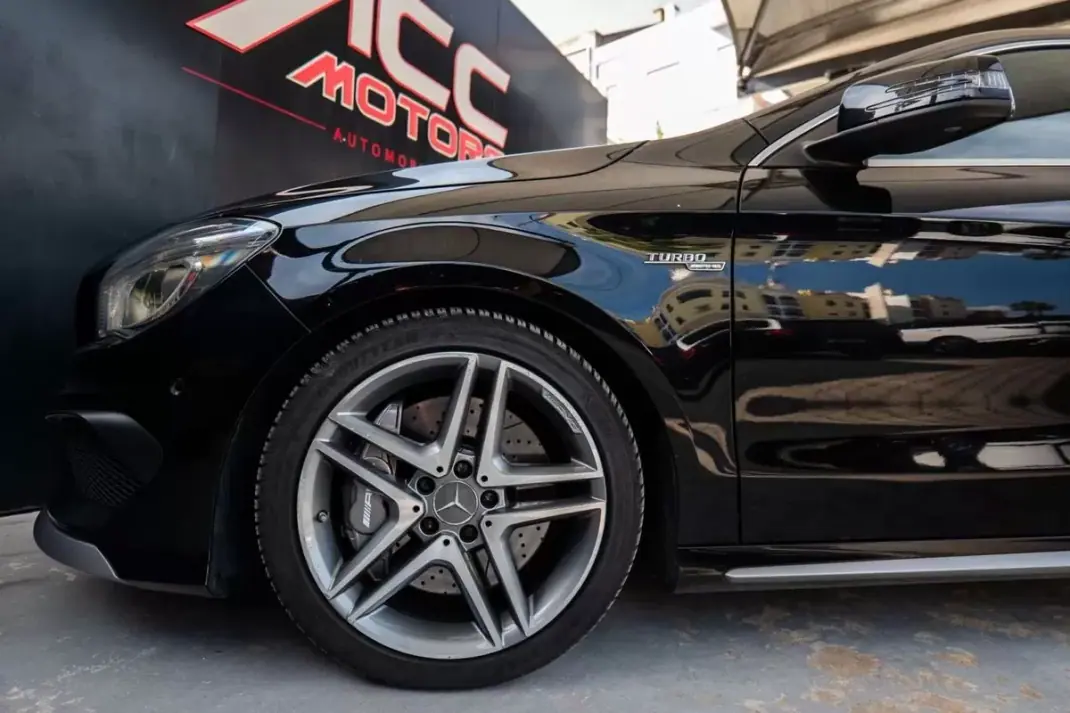 Mercedes-Benz CLA 45 AMG 2015 - 29900 EUR, 90463 km - AUTO.MOTO.pt - 90463km - foto 11 de 14