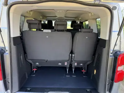 Toyota Proace Verso 2020 - 28890 EUR, 146000 km - AUTO.MOTO.pt - 146000km - foto 21 de 30