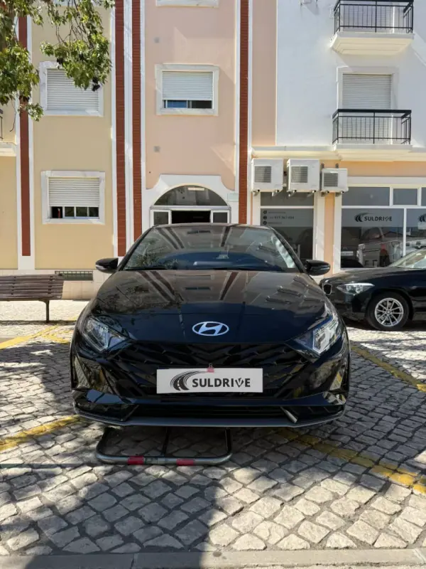 Hyundai i20 2024 - 19500 EUR, 8969 km - AUTO.MOTO.pt - 8969km - foto 2 de 8