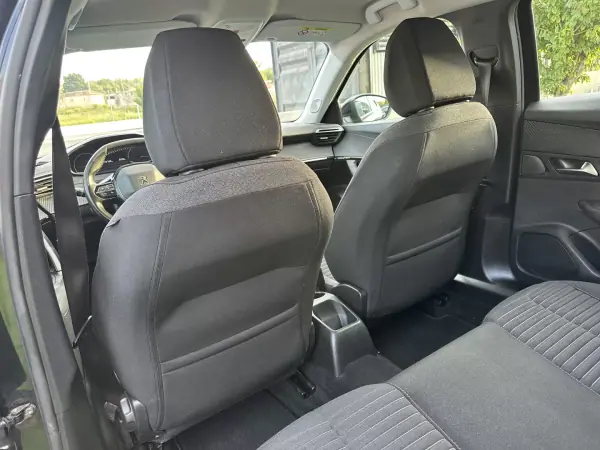 Peugeot 2008 2021 - 21500 EUR, 170000 km - 170000km - foto 39 de 53