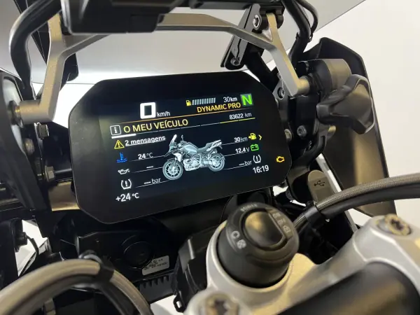 BMW R 1250 GS Adventure 2021 - 17990 EUR, 80000 km - AUTO.MOTO.pt - 80000km - foto 18 de 35