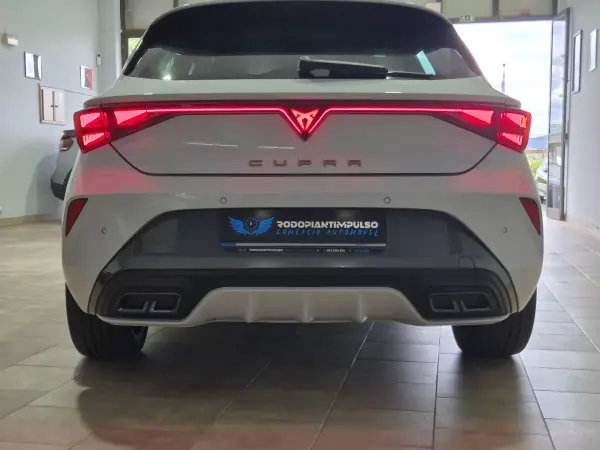 Cupra Leon 2025 - 35000 EUR, 26000 km - AUTO.MOTO.pt - 26000km - foto 42 de 42