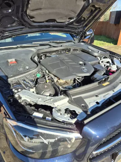 Mercedes-Benz E 300 2022 - 40000 EUR, 157000 km - AUTO.MOTO.pt - 157000km - foto 7 de 41