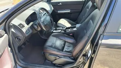 Volvo V50 2012 - 4950 EUR, 192000 km - AUTO.MOTO.pt - 192000km - foto 5 de 10