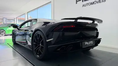 Lamborghini Huracán 2015 - 229990 EUR, 107545 km - 107545km - foto 7 de 29