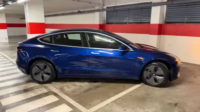 Tesla Model 3 2019 - 21900 EUR, 144900 km - AUTO.MOTO.pt - 144900km - foto 25 de 27