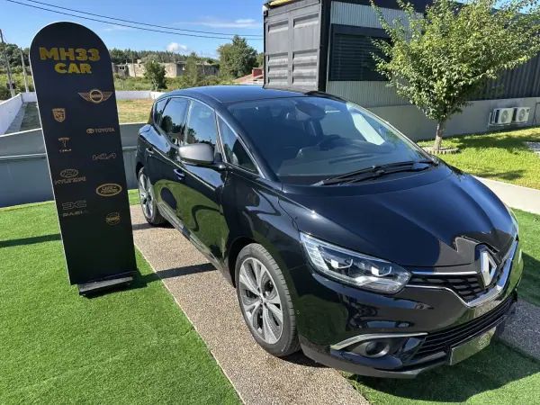Renault Scénic 2016 - 10900 EUR, 220000 km - AUTO.MOTO.pt - 220000km - foto 4 de 66