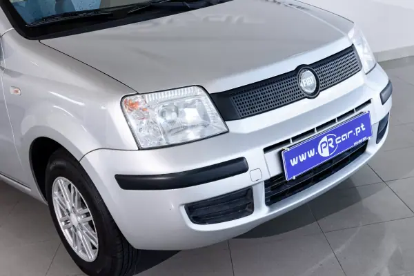 Fiat Panda 2006 - 3900 EUR, 75461 km - AUTO.MOTO.pt - 75461km - foto 5 de 22