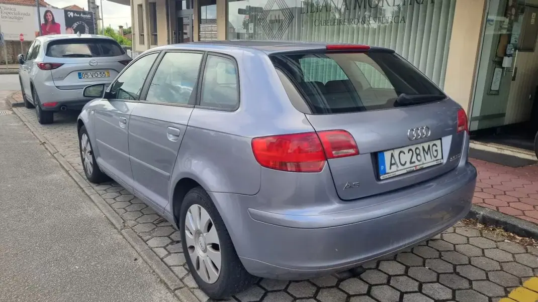 Audi A3 Sportback 2004 - 3990 EUR, 335808 km - 335808km - foto 6 de 16