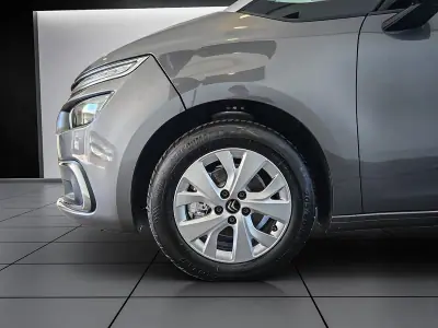 Citroën C4 Spacetourer 2022 - 22950 EUR, 70000 km - AUTO.MOTO.pt - 70000km - foto 20 de 22
