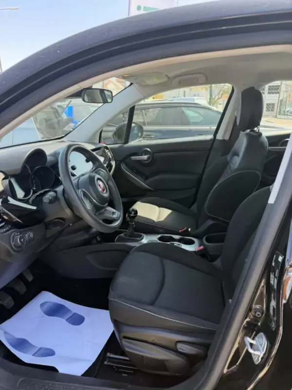 Fiat 500X 2019 - 12980 EUR, 105000 km - AUTO.MOTO.pt - 105000km - foto 3 de 3