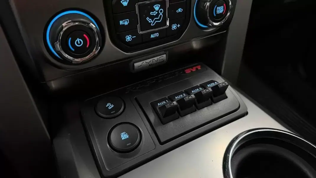 Ford F-150 2012 - 54990 EUR, 48656 km - AUTO.MOTO.pt - 48656km - foto 21 de 38