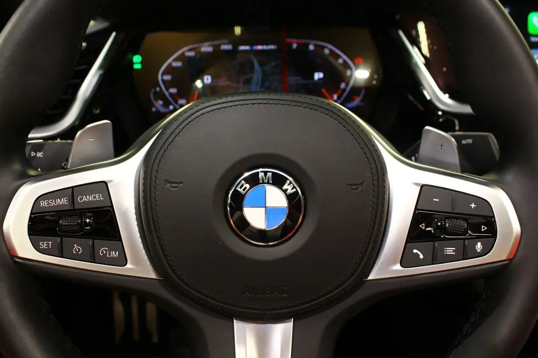 BMW Z4 2023 - 72500 EUR, 13000 km - AUTO.MOTO.pt - 13000km - foto 28 de 33