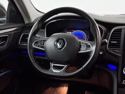 Renault Talisman Sport Tourer 2016 - 13750 EUR, 137000 km - AUTO.MOTO.pt - 137000km - foto 27 de 60