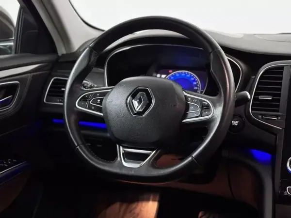 Renault Talisman Sport Tourer 2016 - 13750 EUR, 137000 km - AUTO.MOTO.pt - 137000km - foto 27 de 60