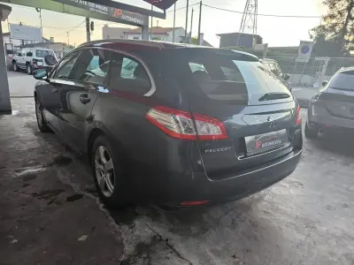 Peugeot 508 SW 2011 - 3999 EUR, 312000 km - AUTO.MOTO.pt - 312000km - foto 11 de 13