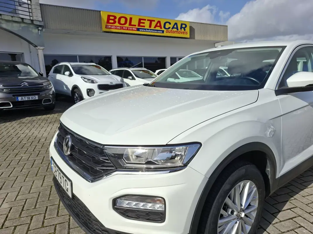 Volkswagen T-Roc 2020 - 19850 EUR, 109200 km - AUTO.MOTO.pt - 109200km - foto 11 de 25
