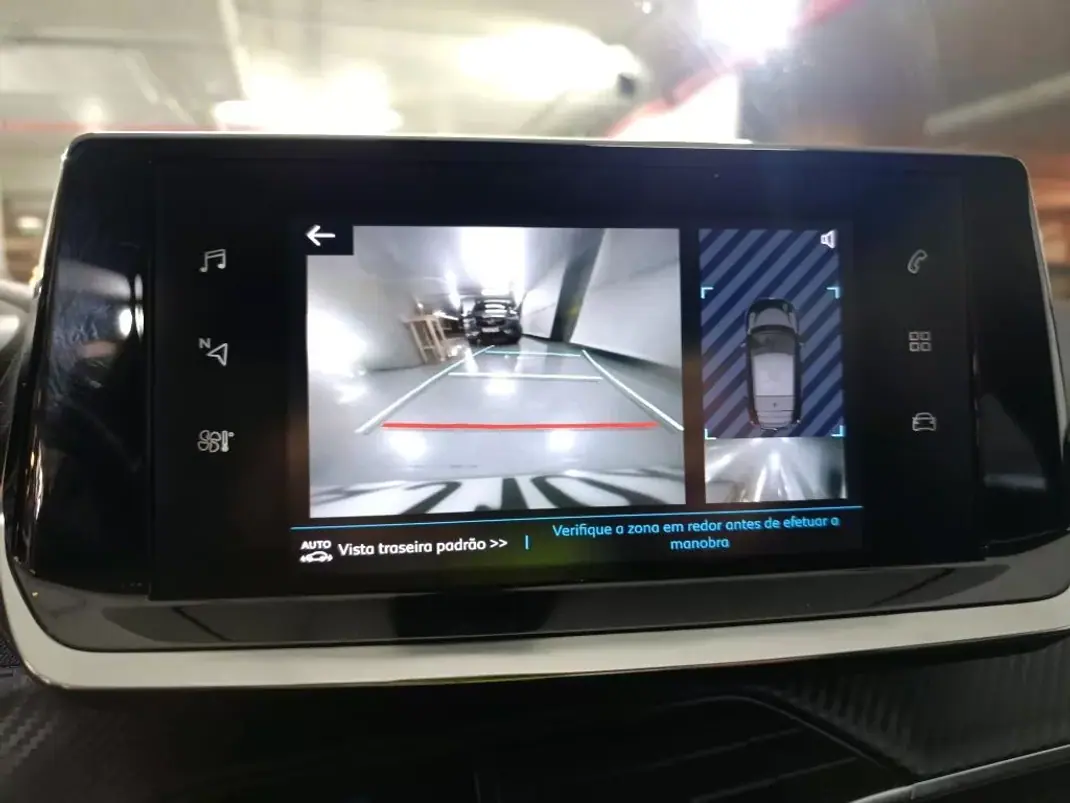 Peugeot e-208 2021 - 14499 EUR, 97021 km - AUTO.MOTO.pt - 97021km - foto 9 de 14