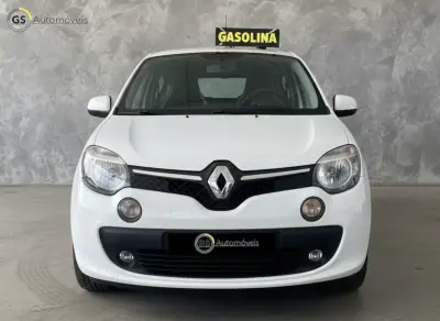 Renault Twingo 2017 - 7990 EUR, 130000 km - AUTO.MOTO.pt - 130000km - foto 3 de 9