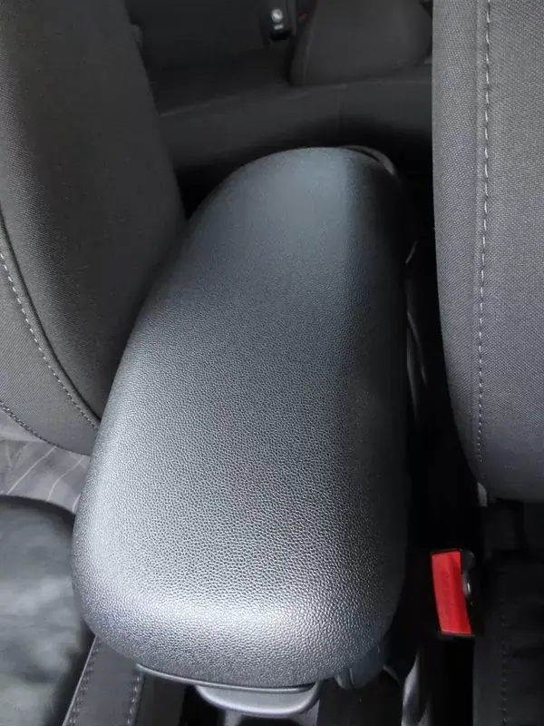 MINI 3 Portas 2018 - 18490 EUR, 164000 km - AUTO.MOTO.pt - 164000km - foto 50 de 53