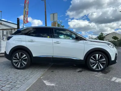Peugeot 3008 2020 - 23900 EUR, 132834 km - AUTO.MOTO.pt - 132834km - foto 10 de 34