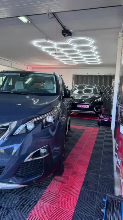 Peugeot 3008 2018 - 18900 EUR, 115000 km - AUTO.MOTO.pt - 115000km - foto 45 de 46